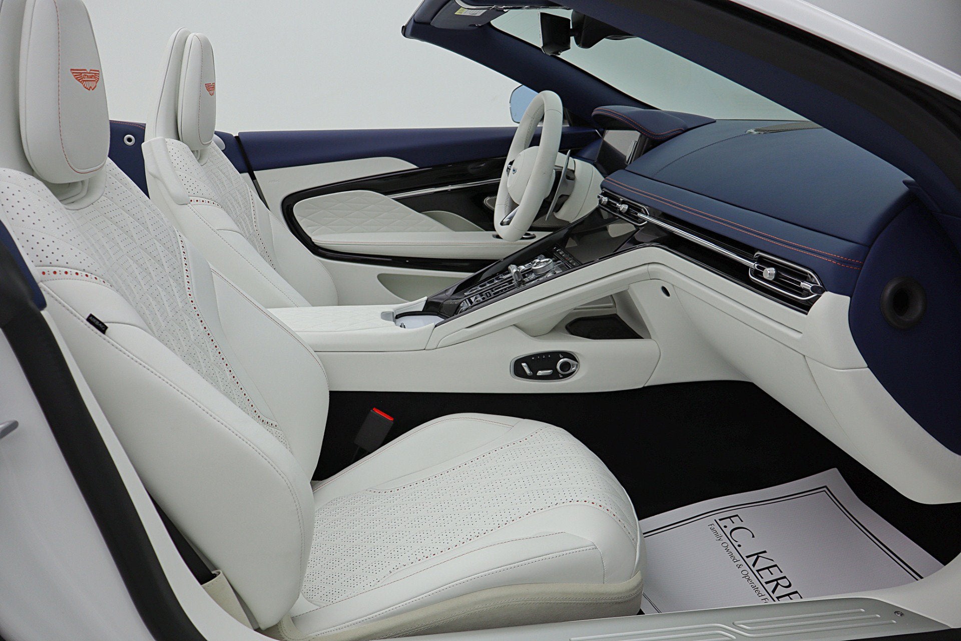 2026 Aston Martin DB12 Volante