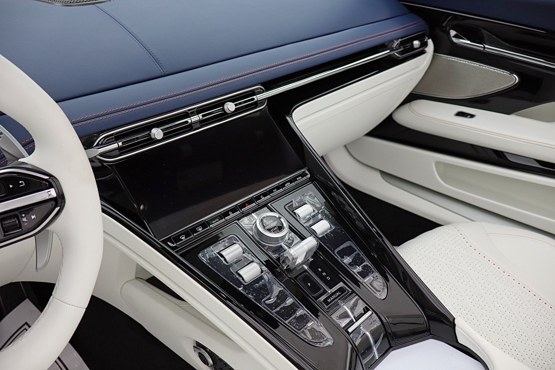2026 Aston Martin DB12 Volante