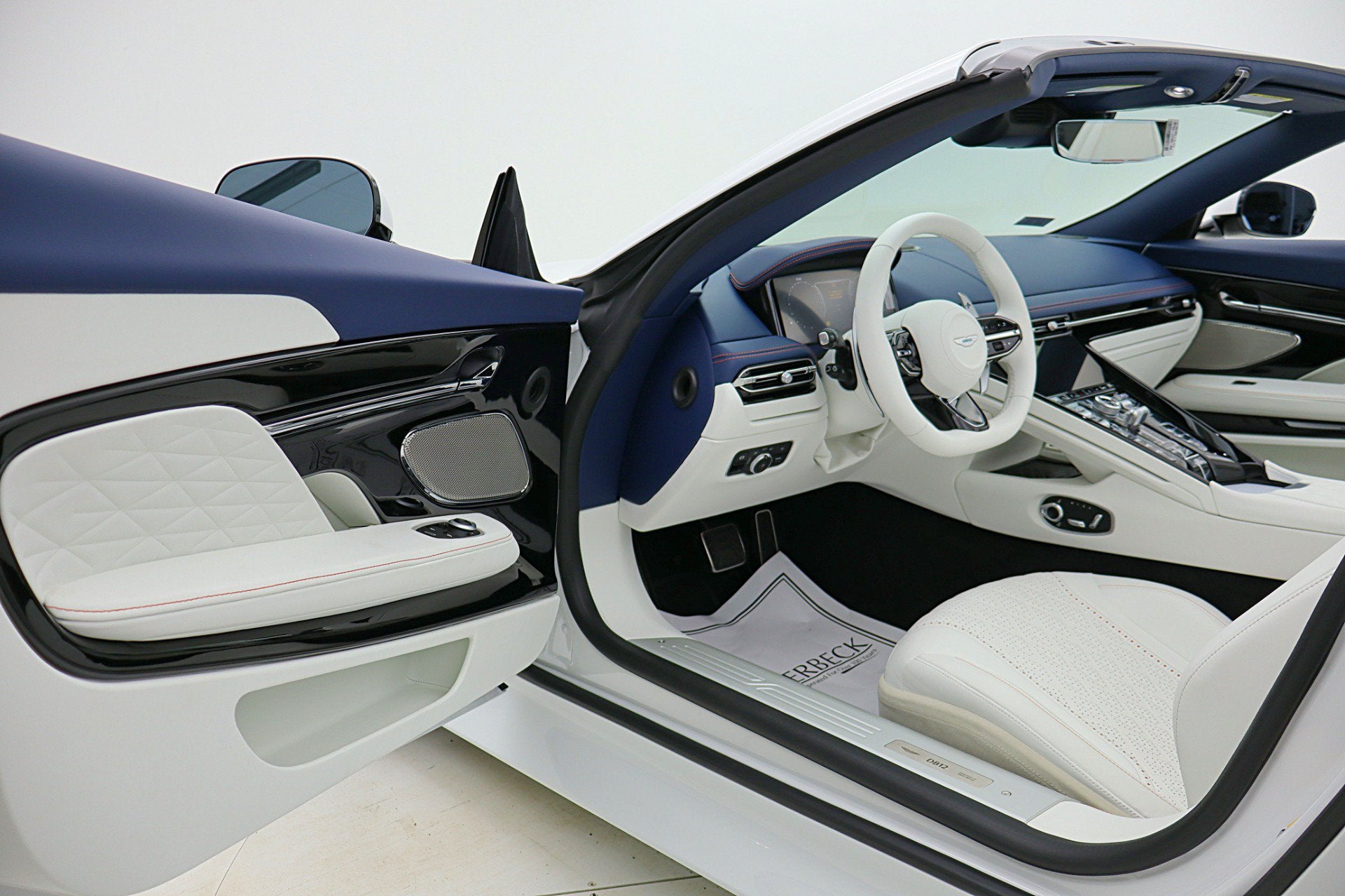 2026 Aston Martin DB12 Volante