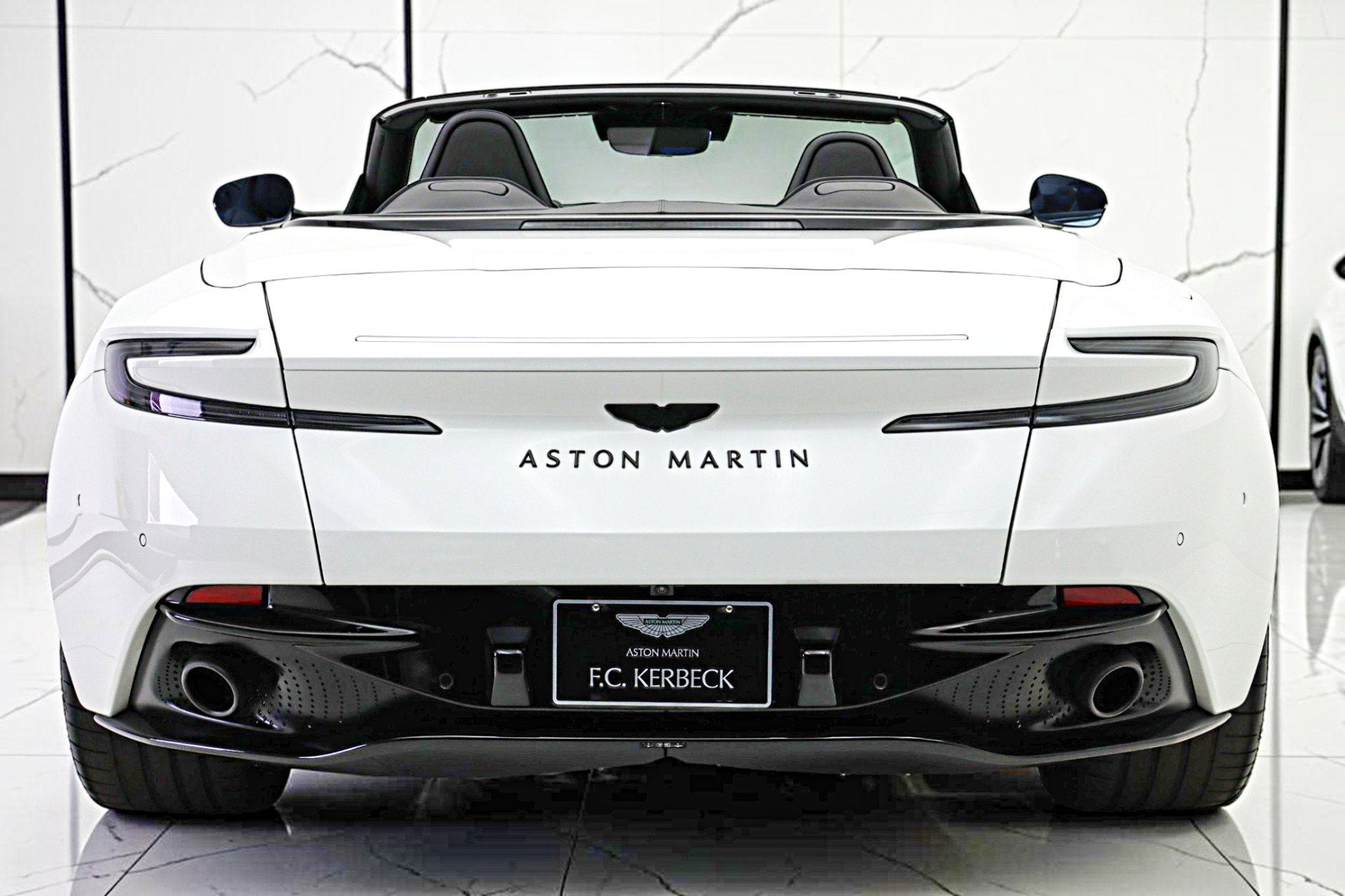 2024 Aston Martin DB12 Volante