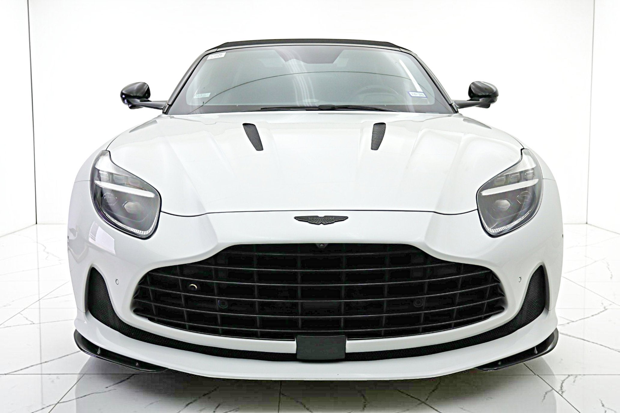 2024 Aston Martin DB12 Volante