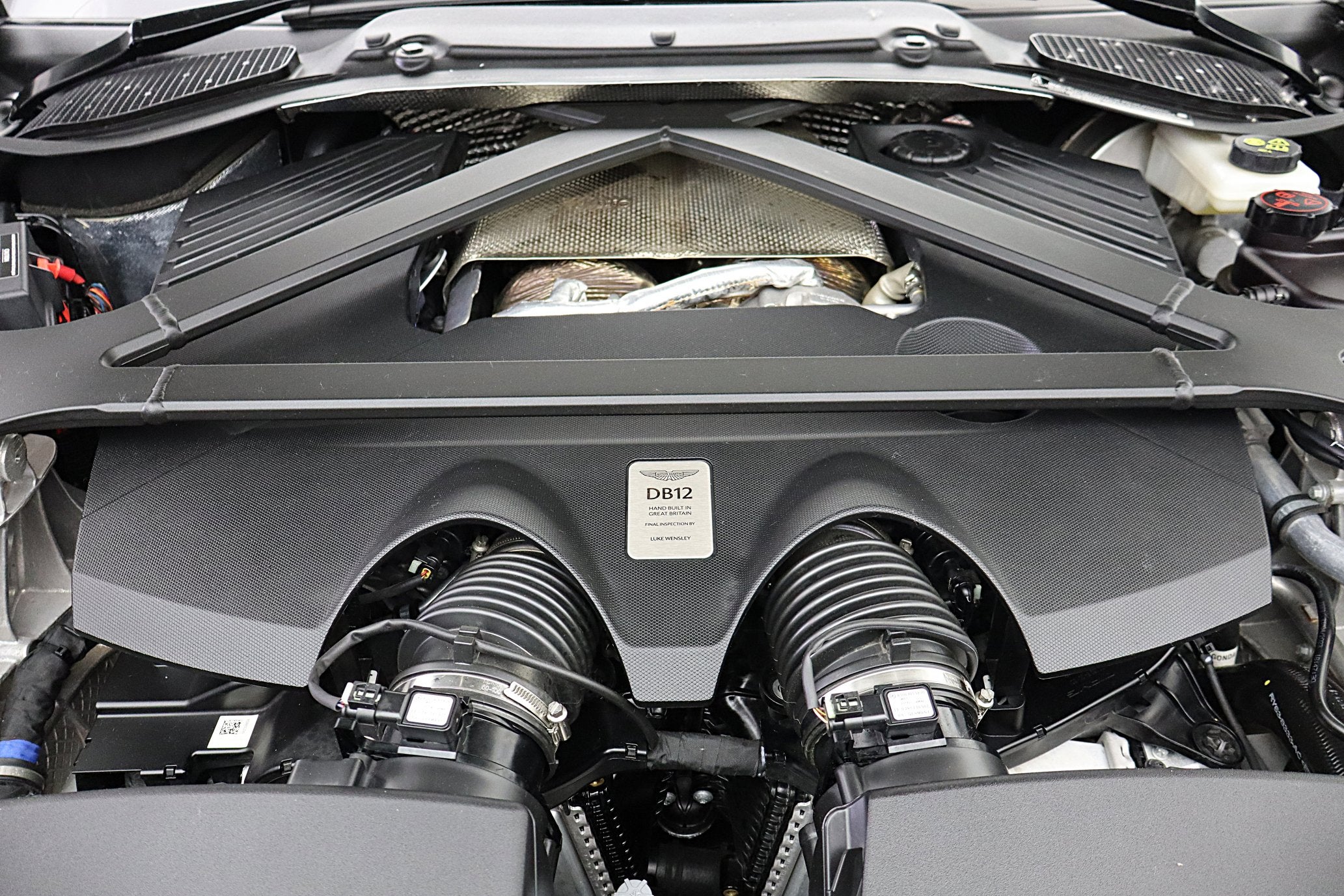 2024 Aston Martin DB12 Volante