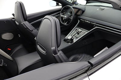 2024 Aston Martin DB12 Volante