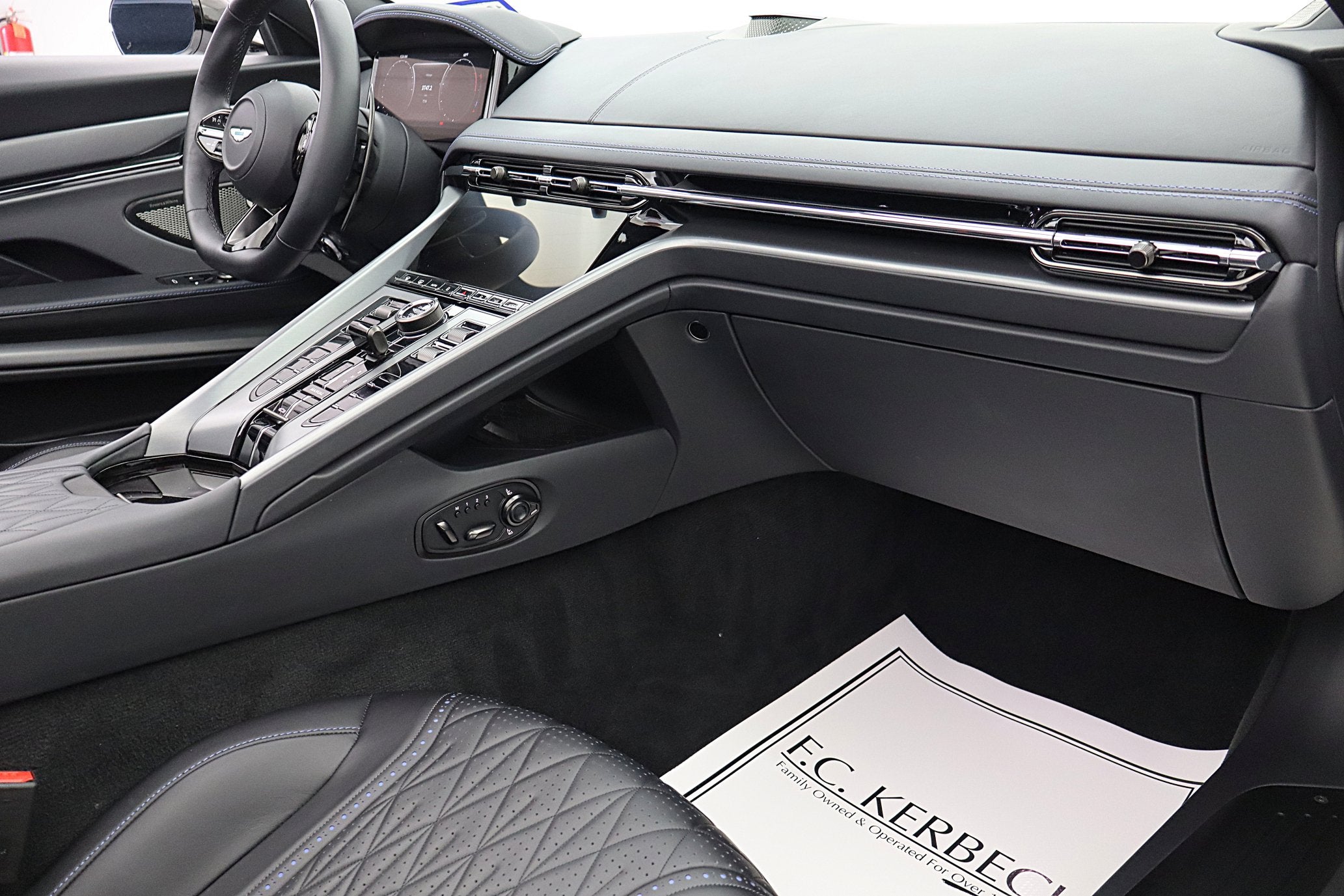 2024 Aston Martin DB12 Volante