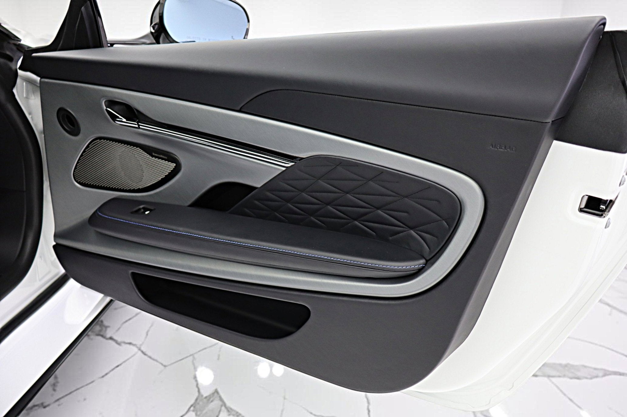 2024 Aston Martin DB12 Volante