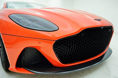 2023 Aston Martin DBS Volante