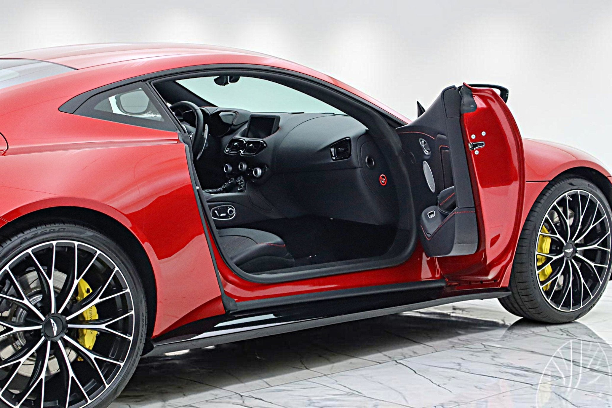 2023 Aston Martin Vantage Coupe