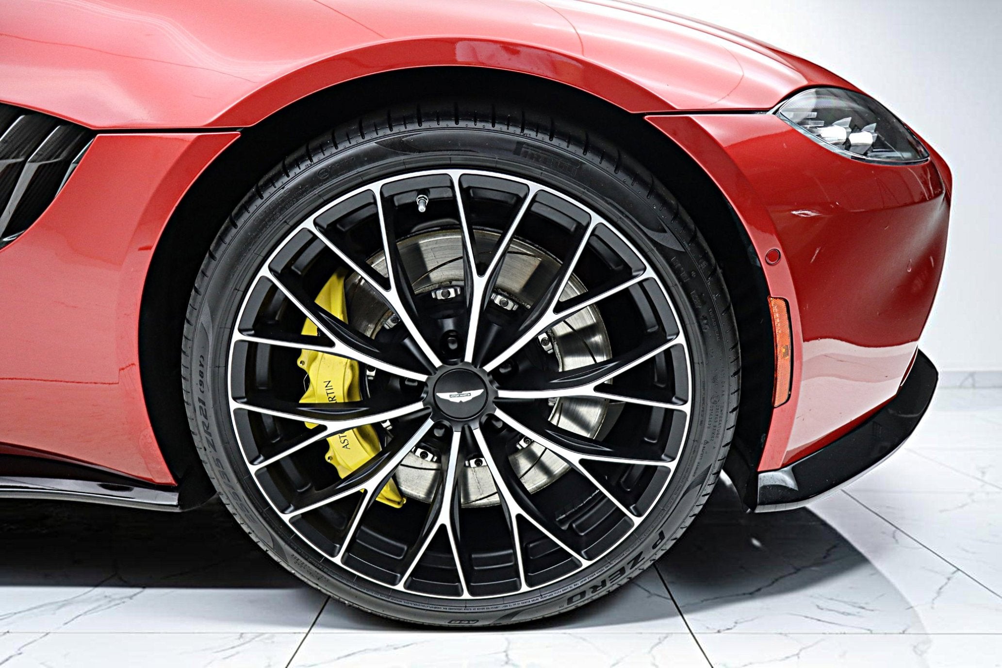 2023 Aston Martin Vantage Coupe