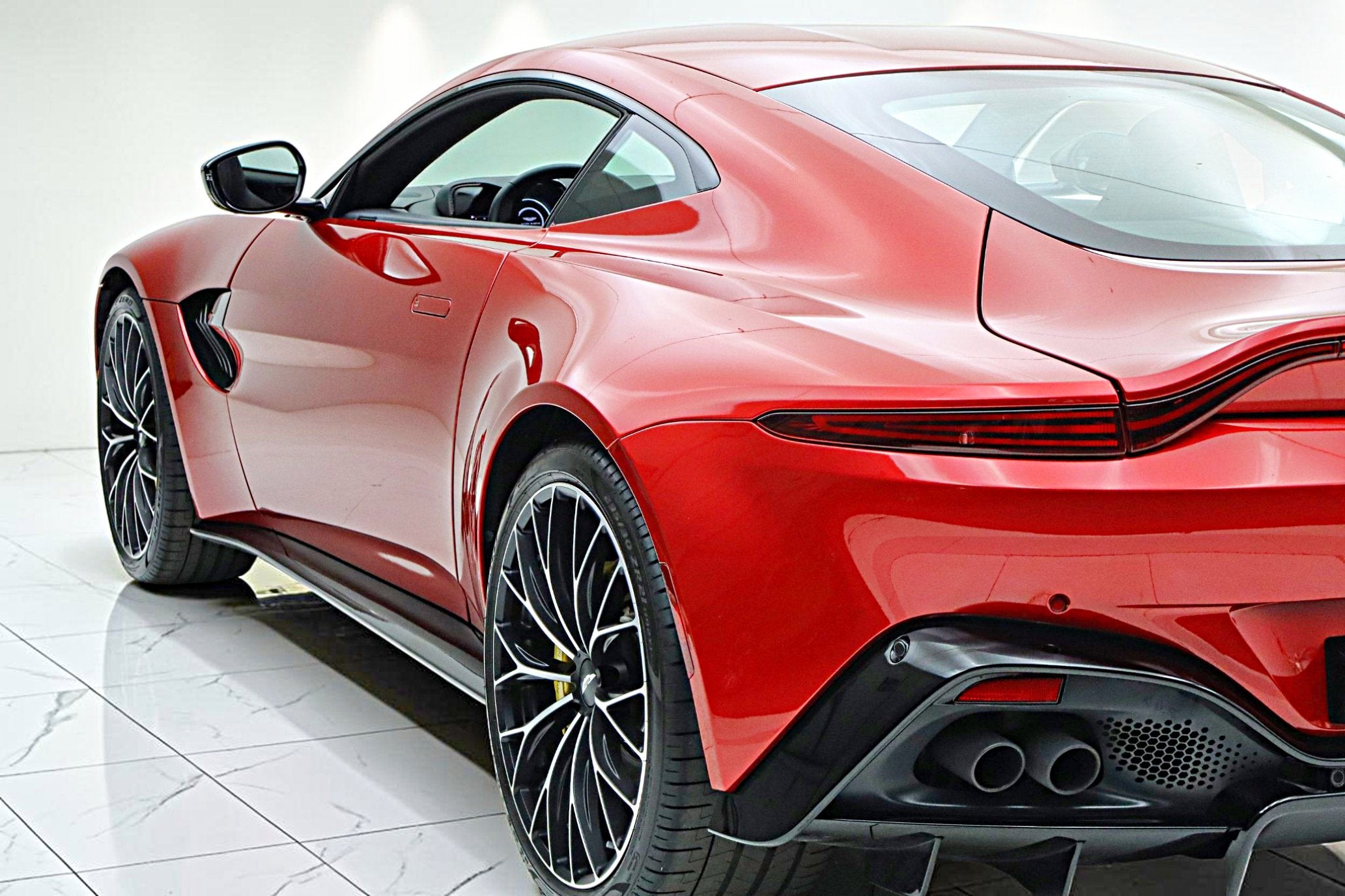 2023 Aston Martin Vantage Coupe