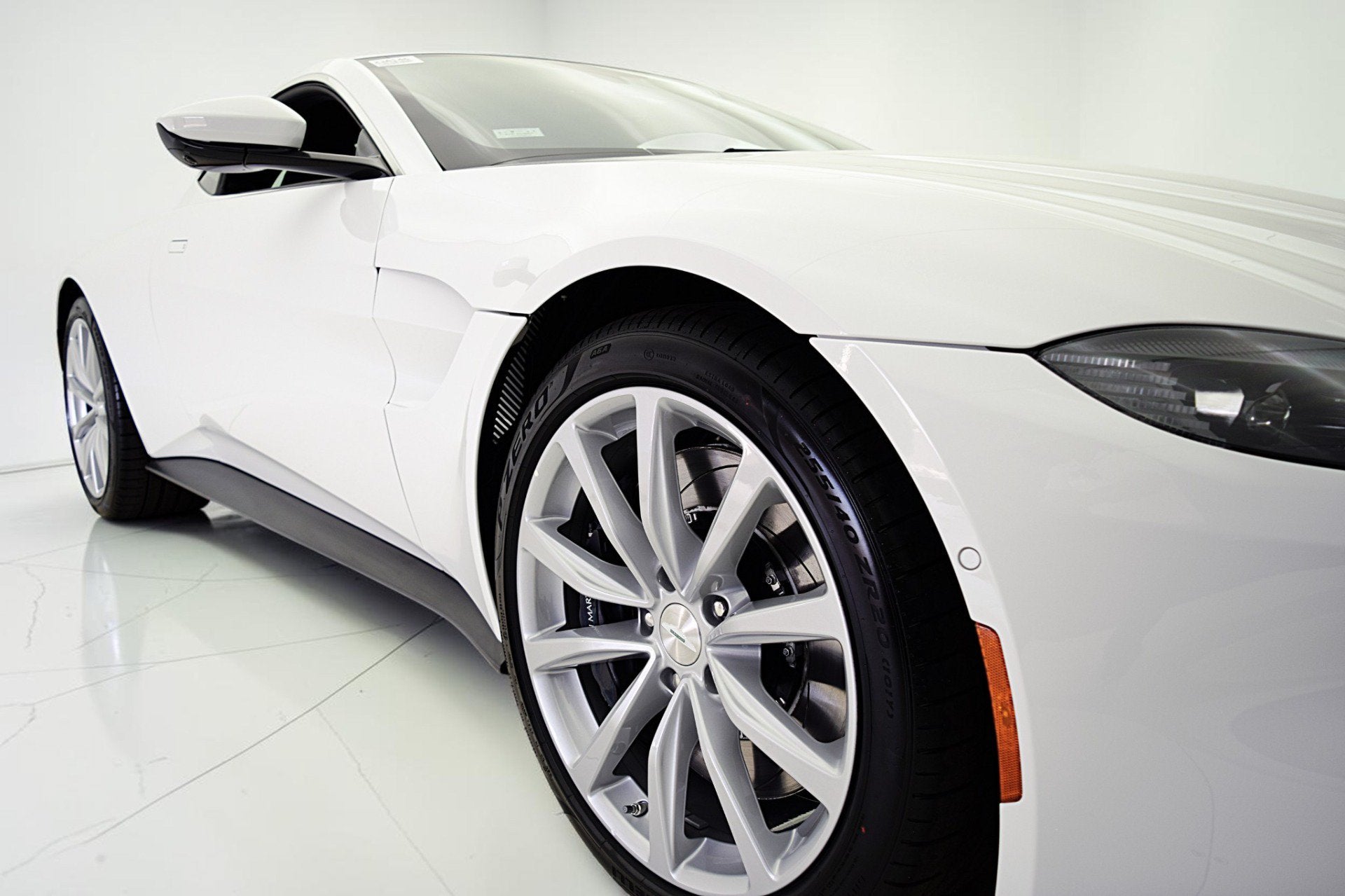 2023 Aston Martin Vantage Coupe