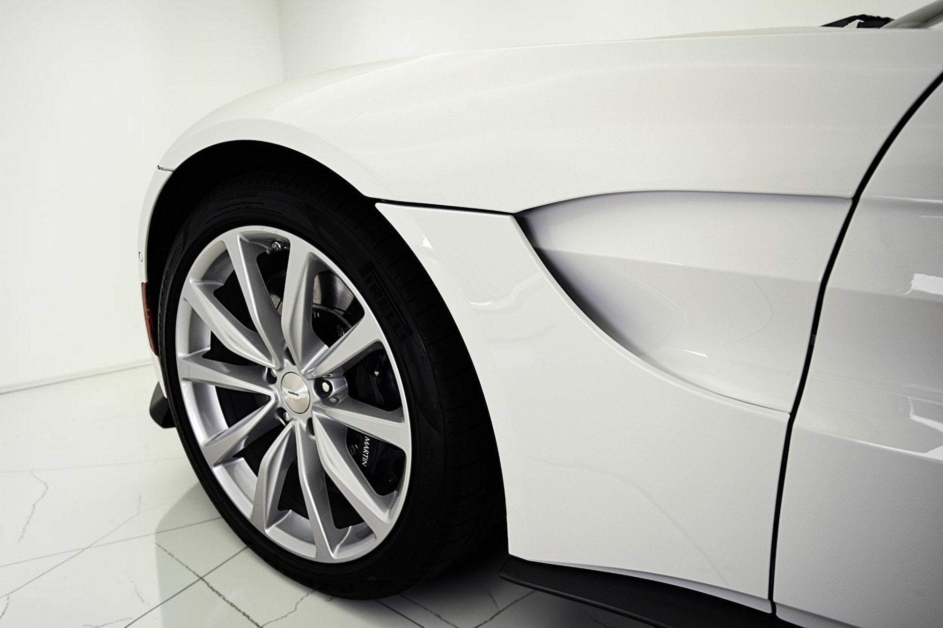 2023 Aston Martin Vantage Coupe