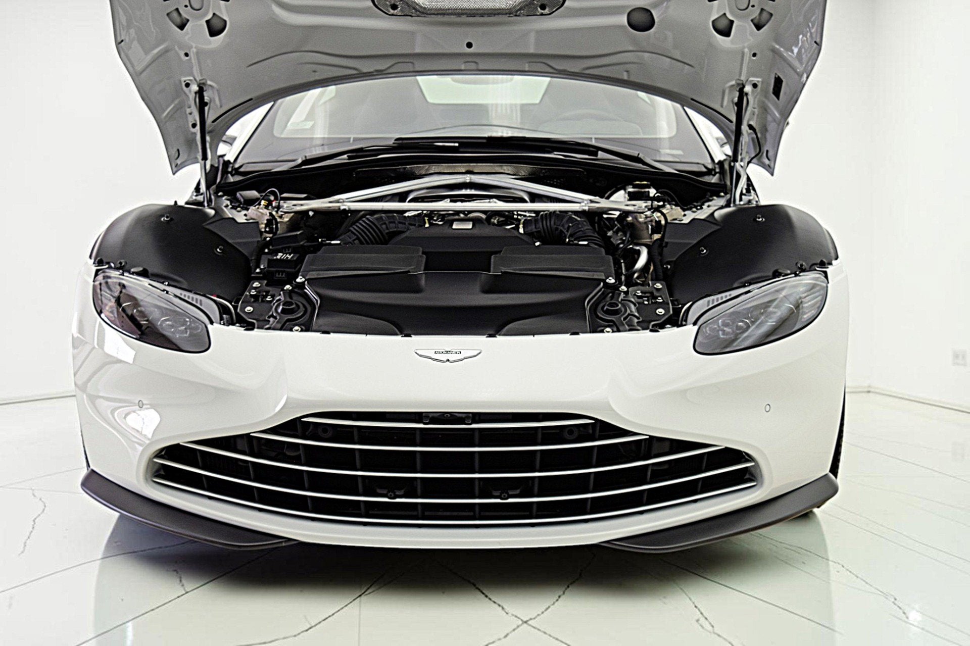 2023 Aston Martin Vantage Coupe
