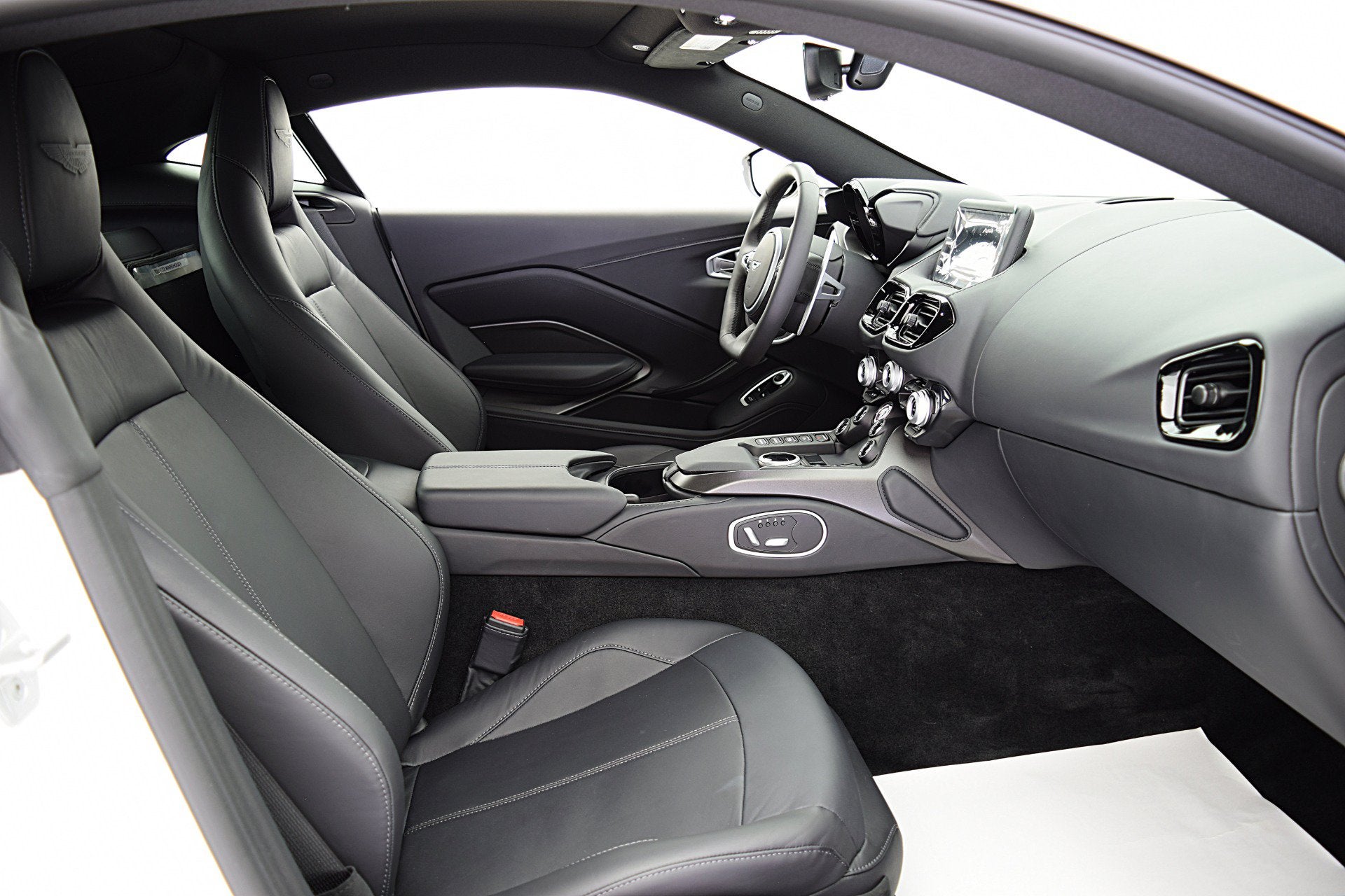 2023 Aston Martin Vantage Coupe