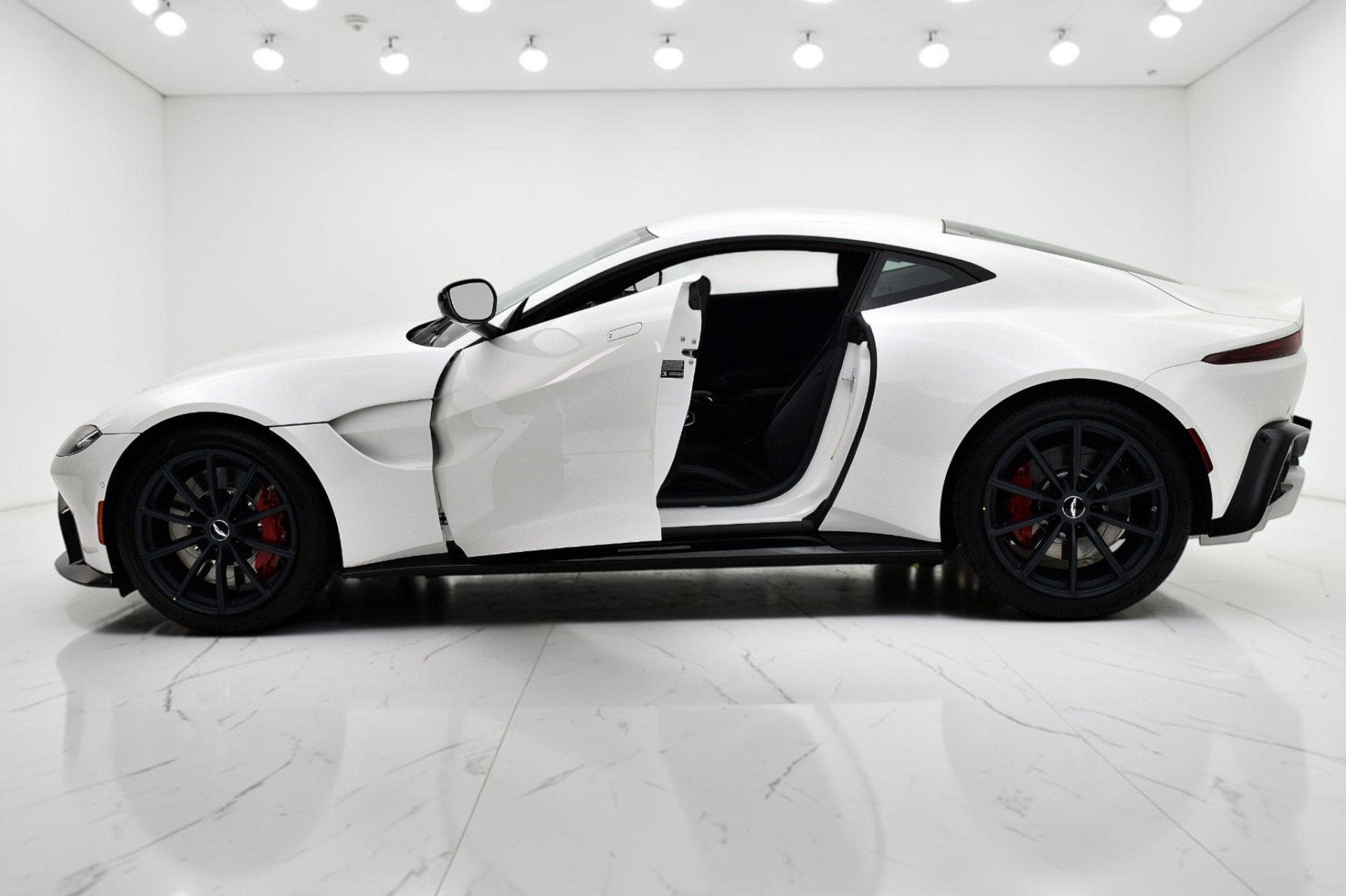 2020 Aston Martin Vantage Coupe