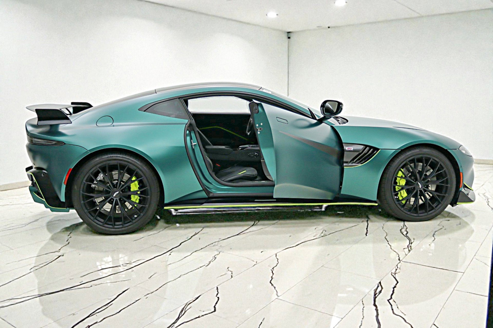 2023 Aston Martin Vantage F1 EDITION