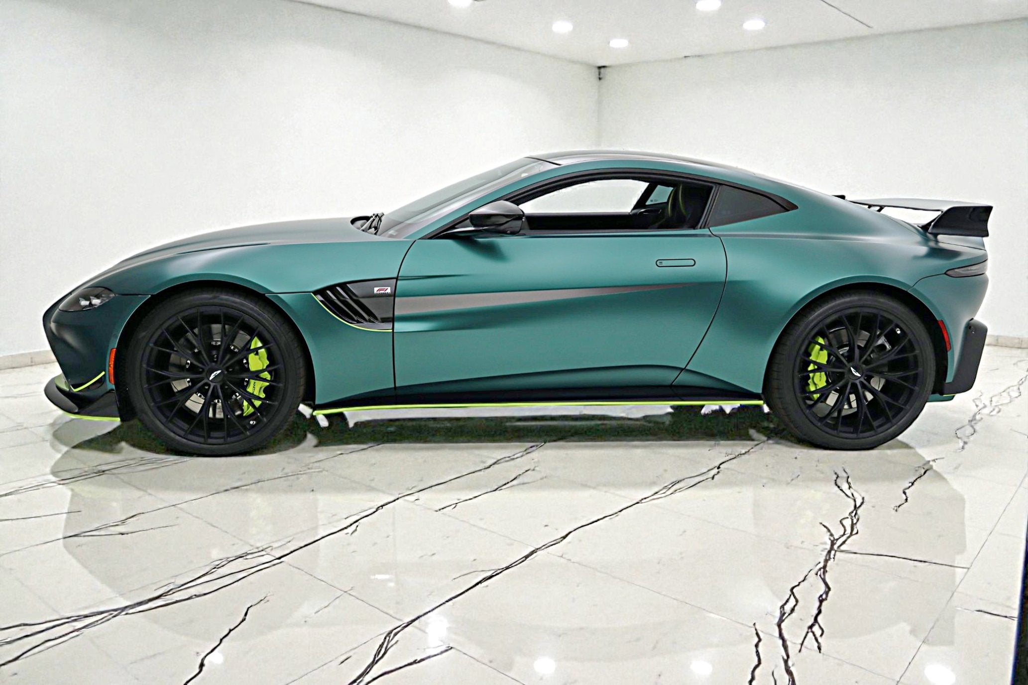 2023 Aston Martin Vantage F1 EDITION