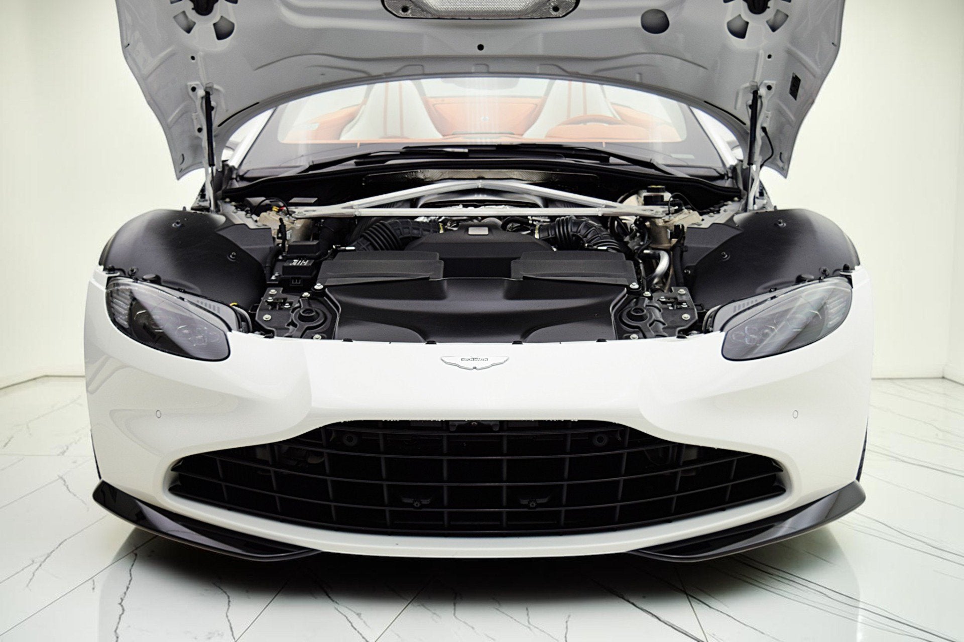 2023 Aston Martin Vantage Roadster