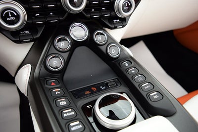 2023 Aston Martin Vantage Roadster