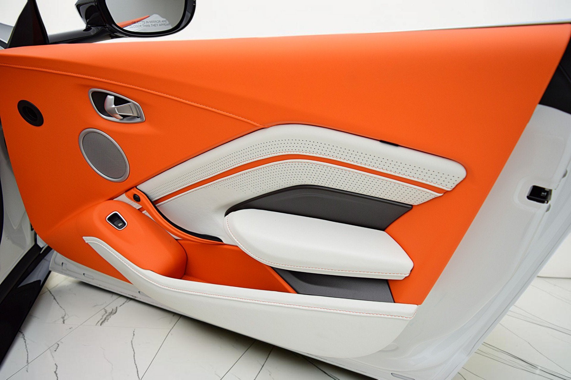 2023 Aston Martin Vantage Roadster