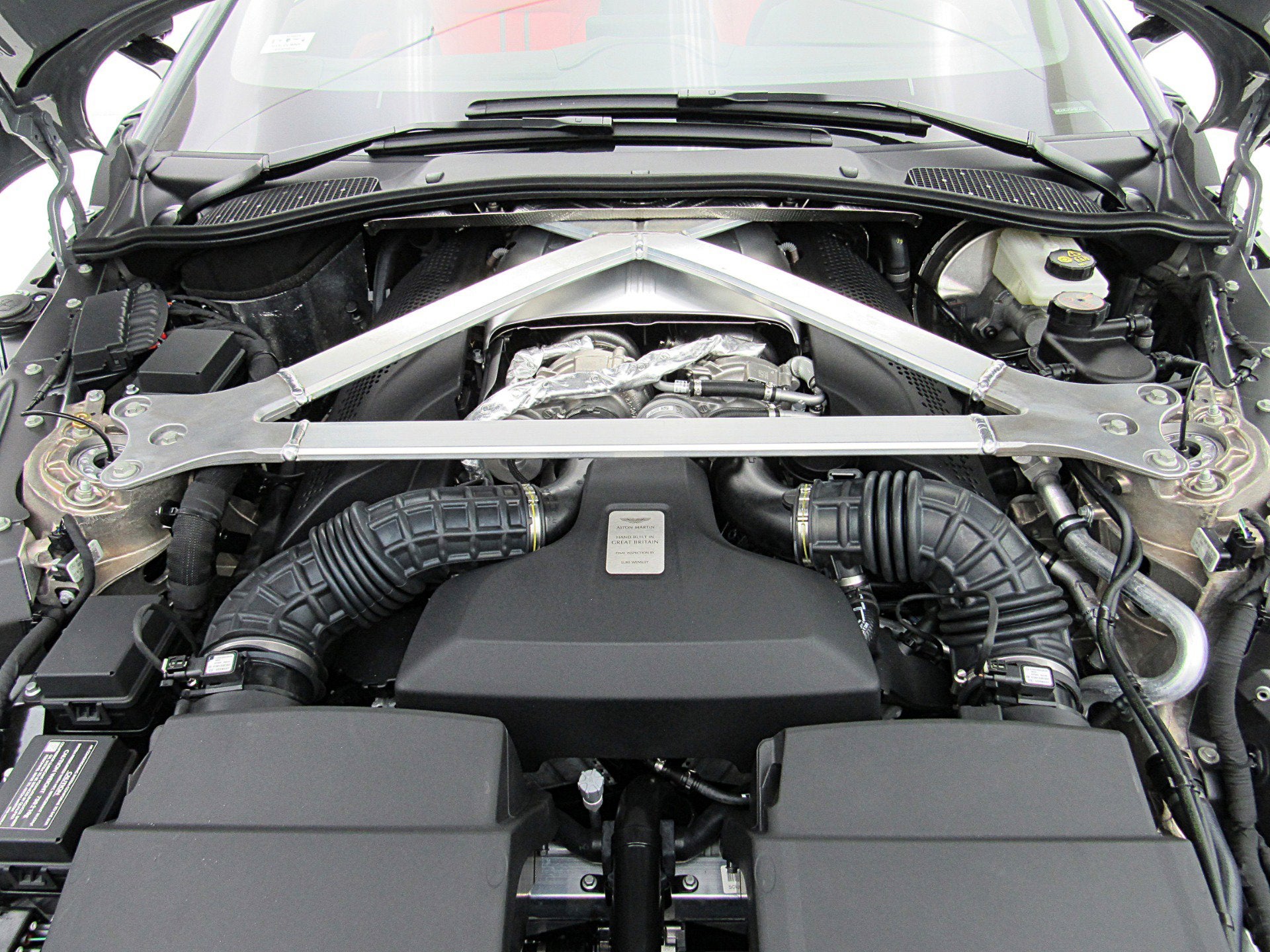 2023 Aston Martin Vantage Roadster