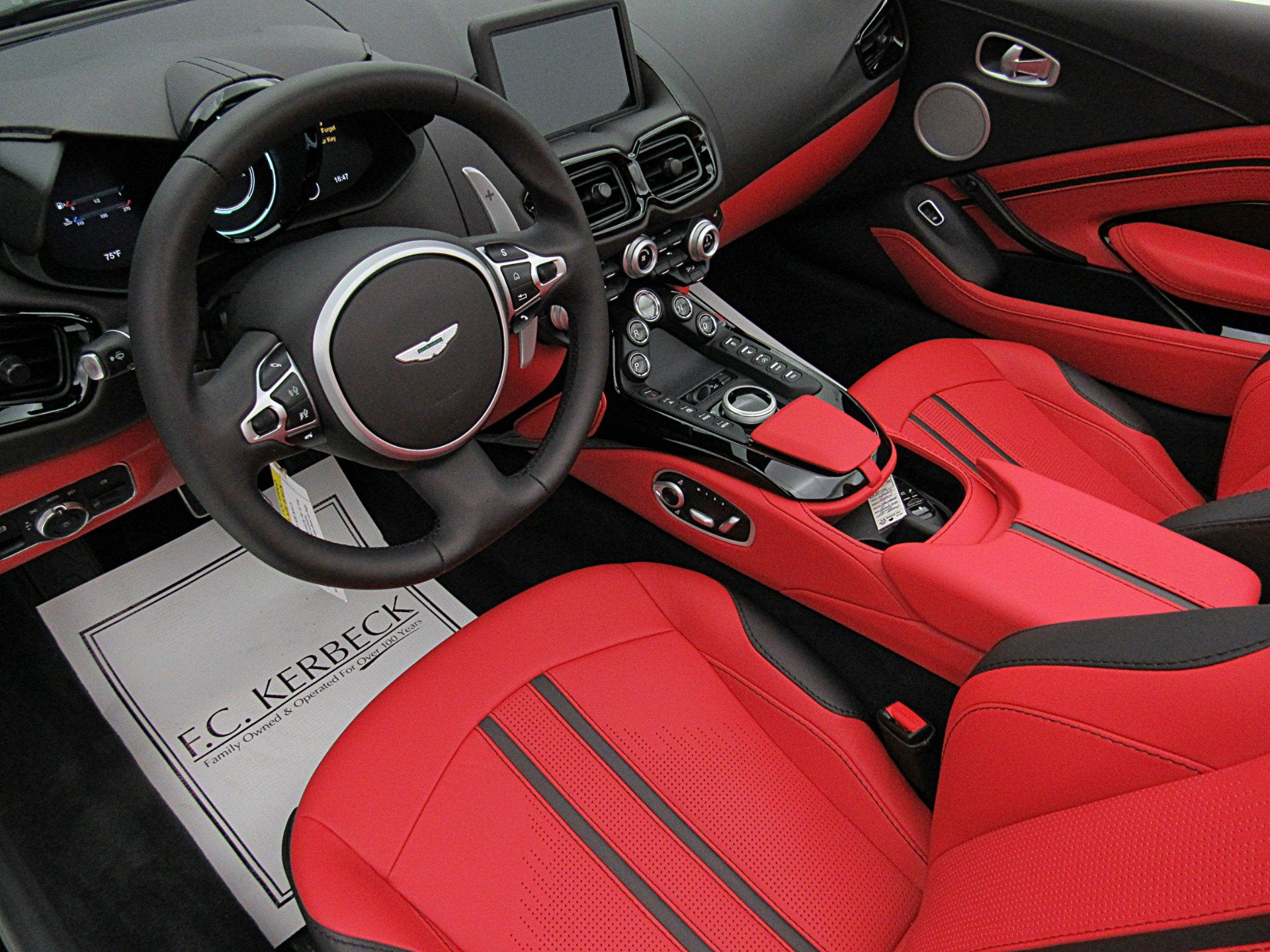 2023 Aston Martin Vantage Roadster