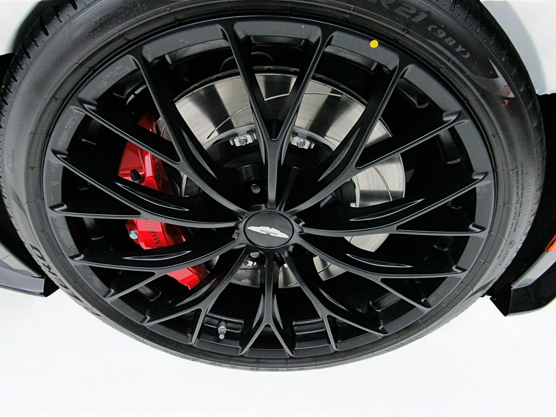 2023 Aston Martin Vantage Roadster