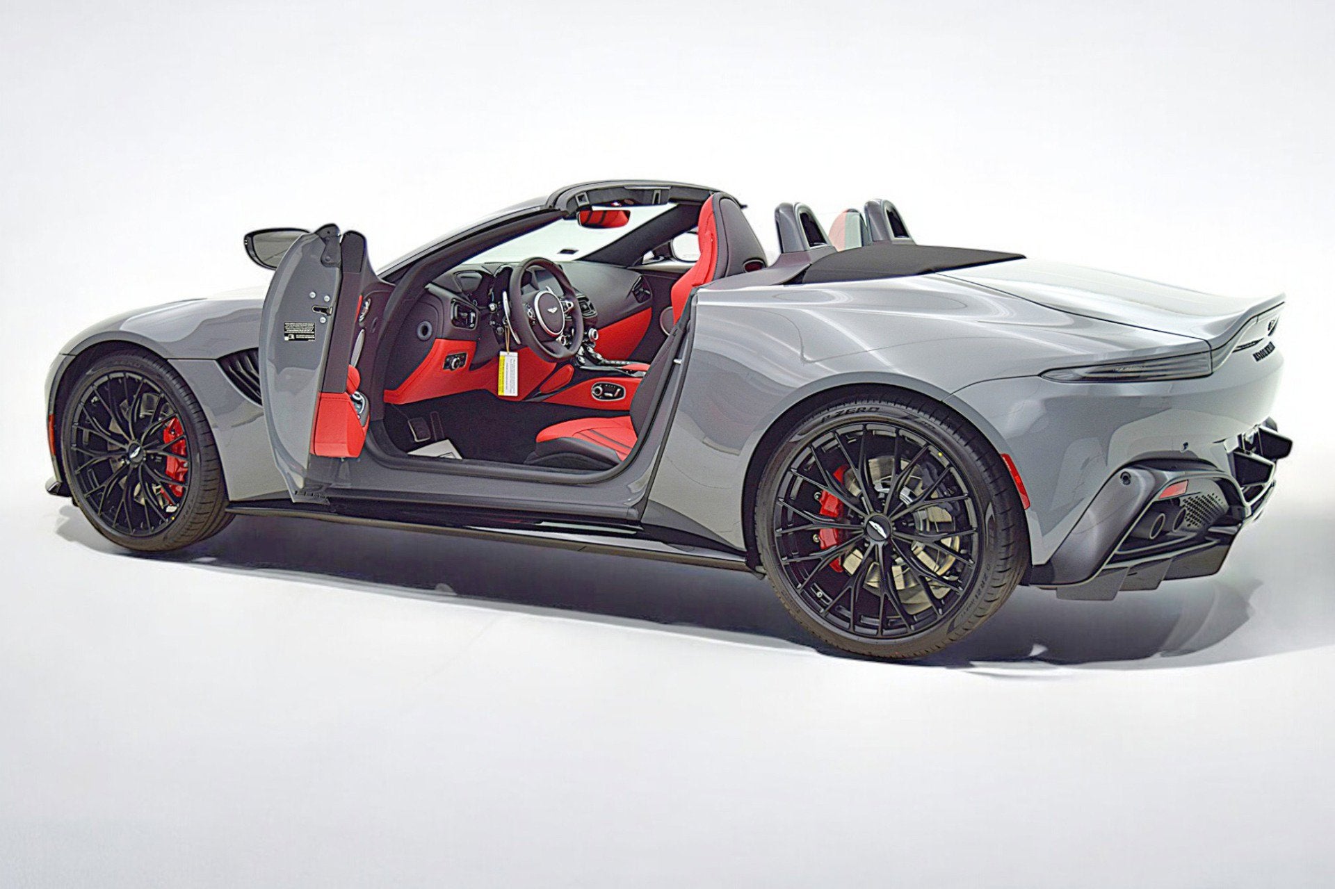 2023 Aston Martin Vantage Roadster