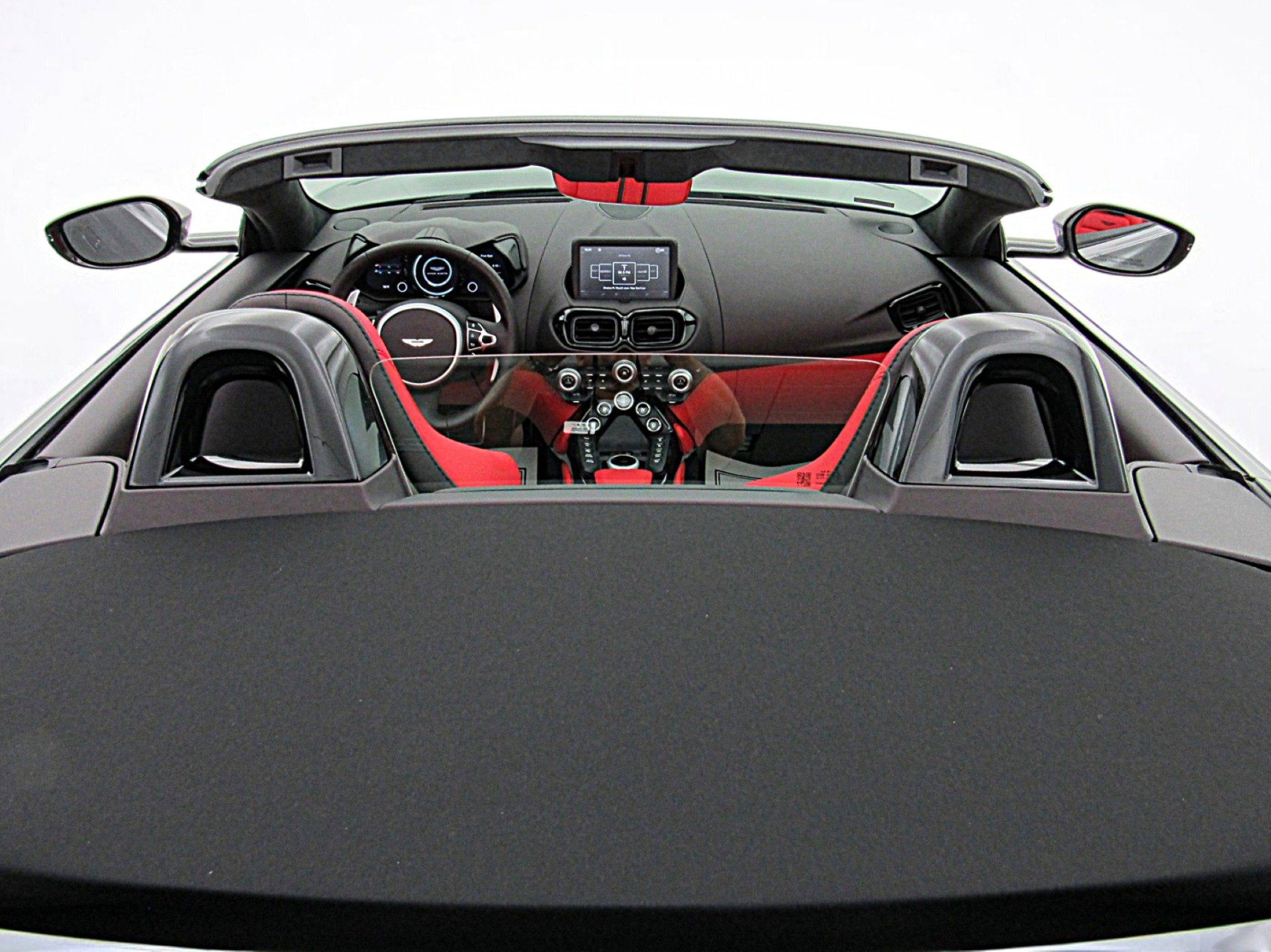 2023 Aston Martin Vantage Roadster