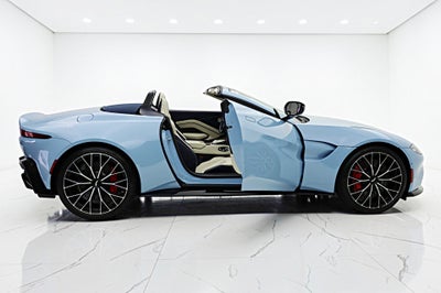 2022 Aston Martin Vantage Roadster