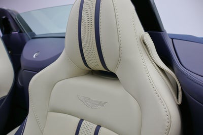 2022 Aston Martin Vantage Roadster