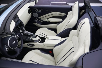 2022 Aston Martin Vantage Roadster