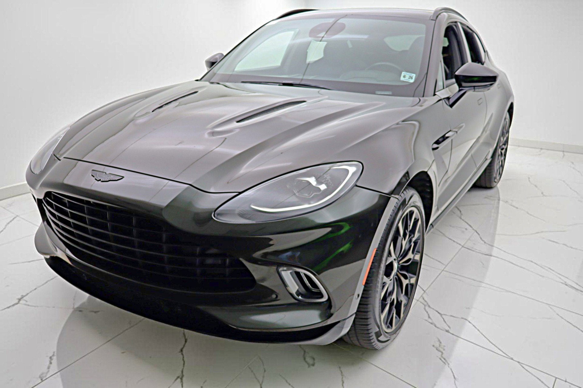 2021 Aston Martin DBX DBX