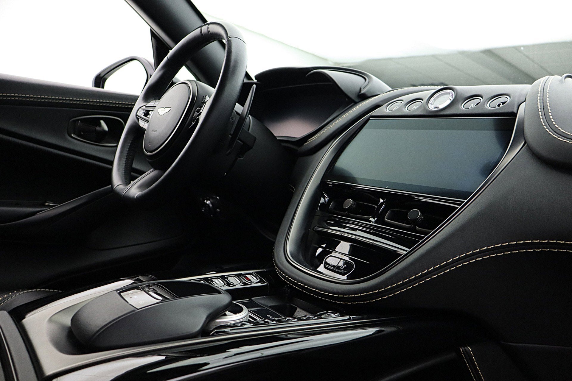 2021 Aston Martin DBX DBX