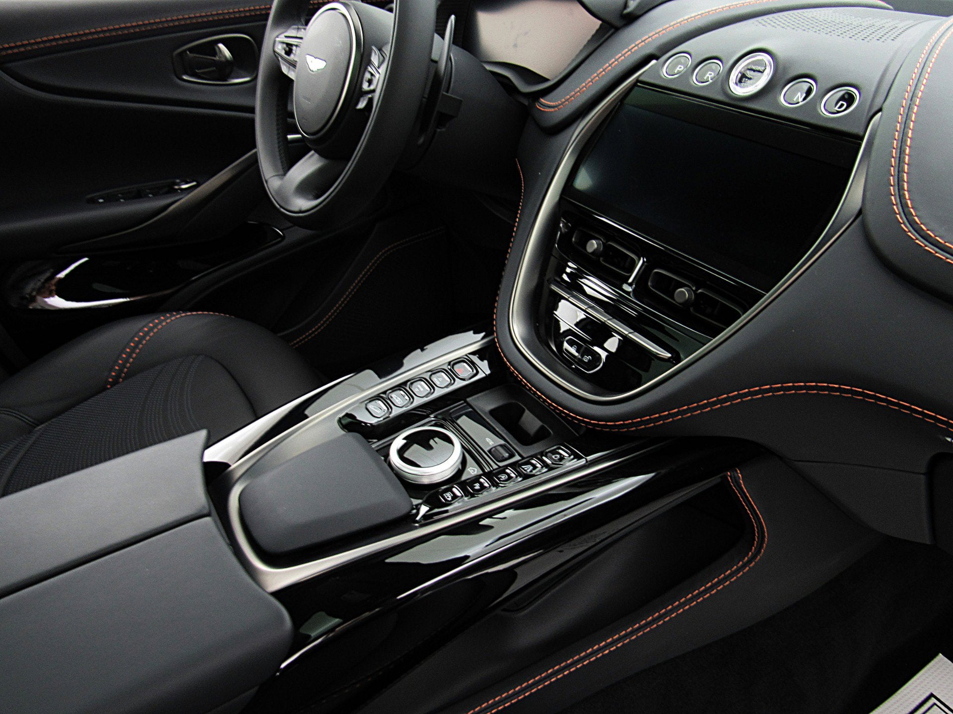 2023 Aston Martin DBX AWD