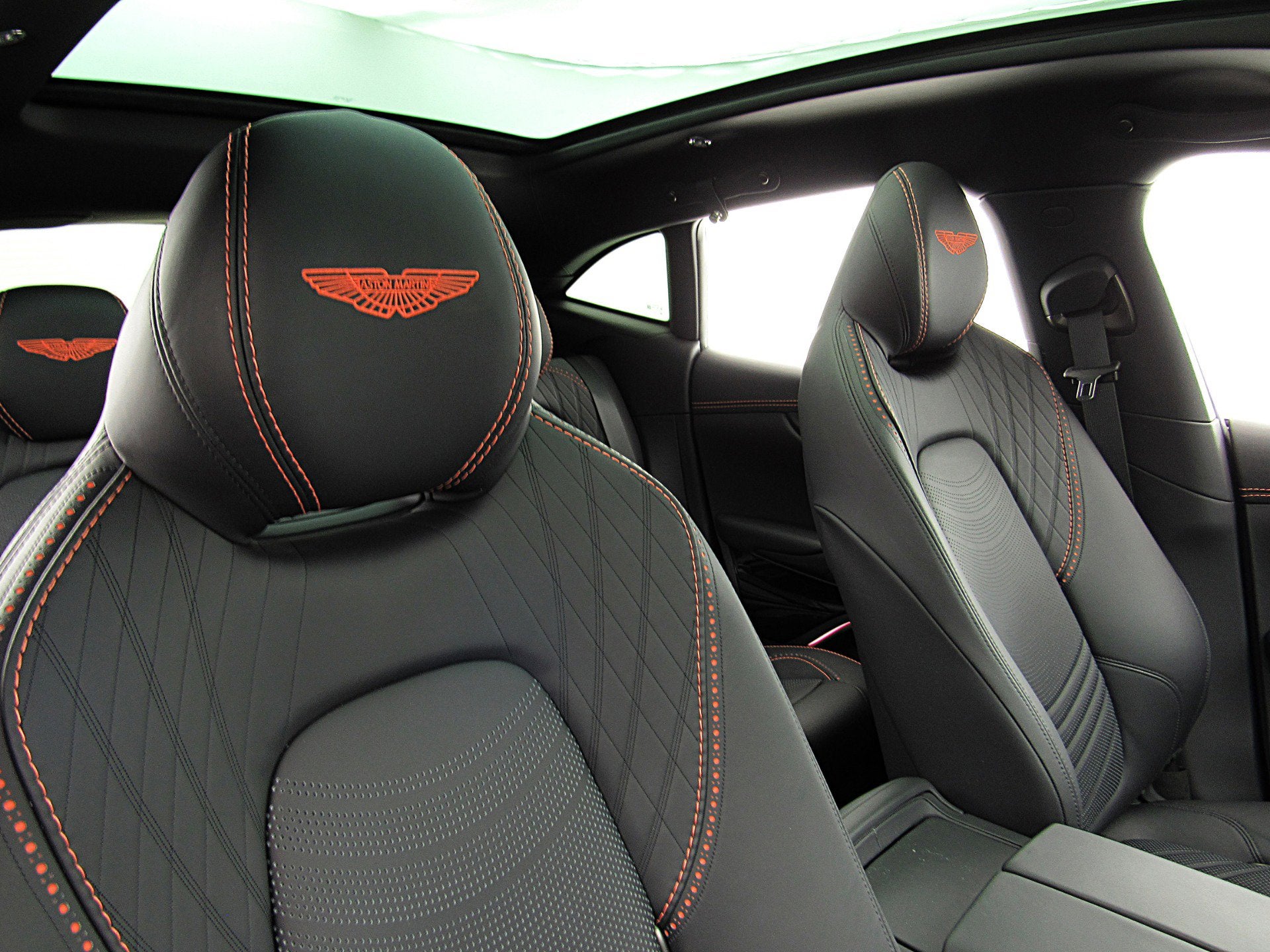 2023 Aston Martin DBX AWD