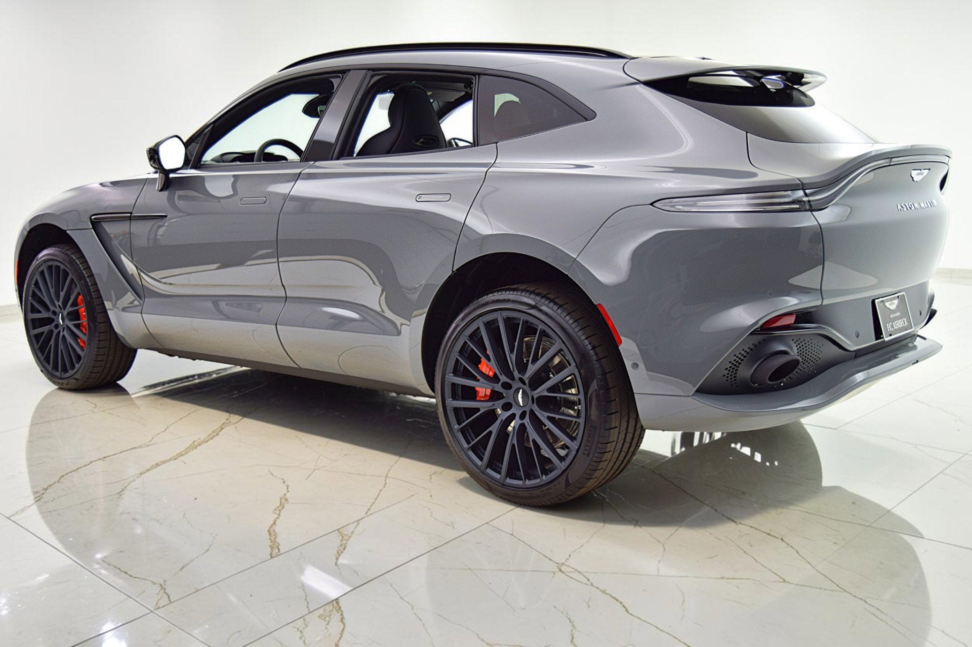 2023 Aston Martin DBX AWD
