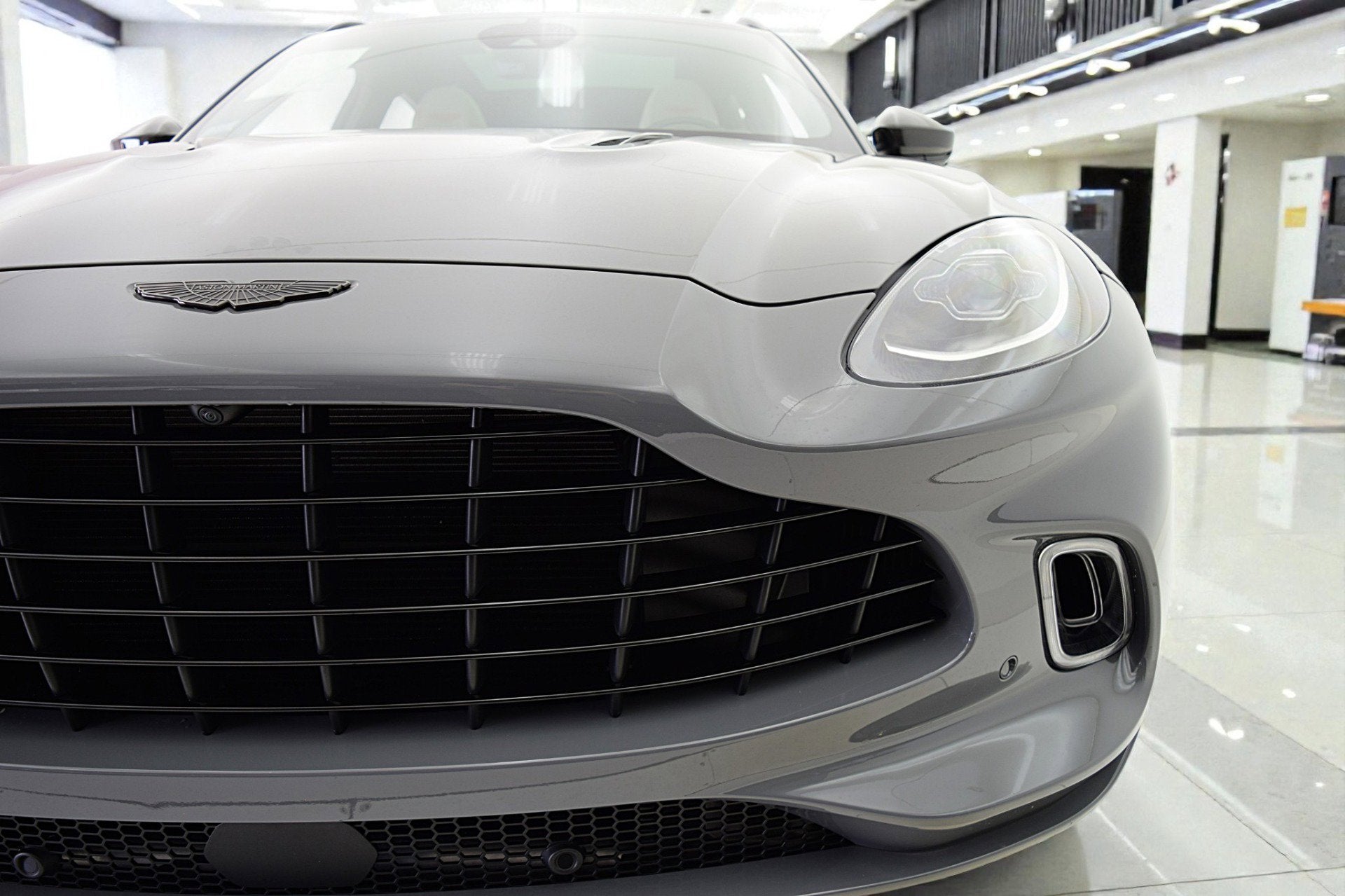 2022 Aston Martin DBX DBX