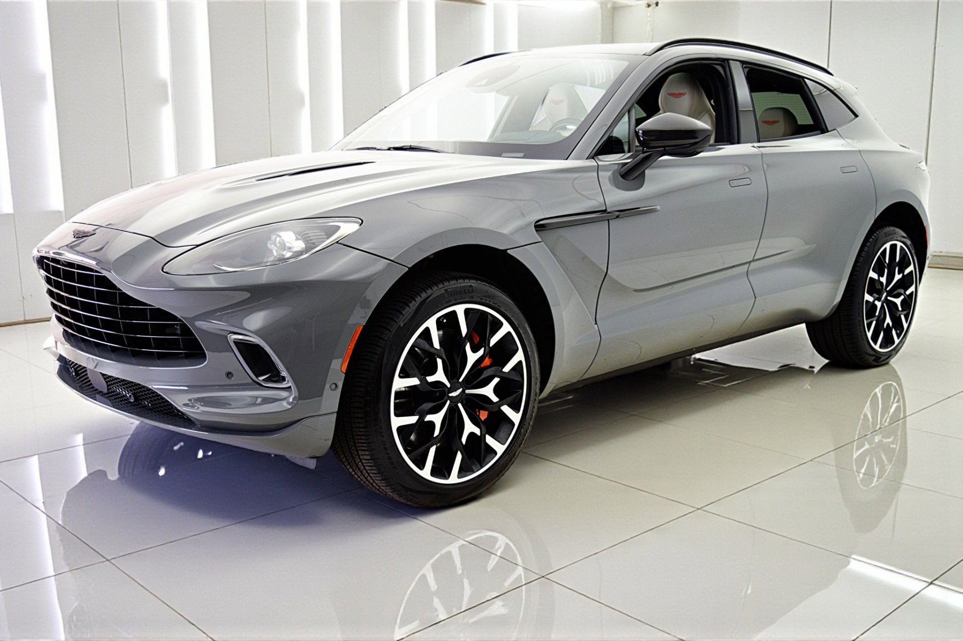 2022 Aston Martin DBX DBX