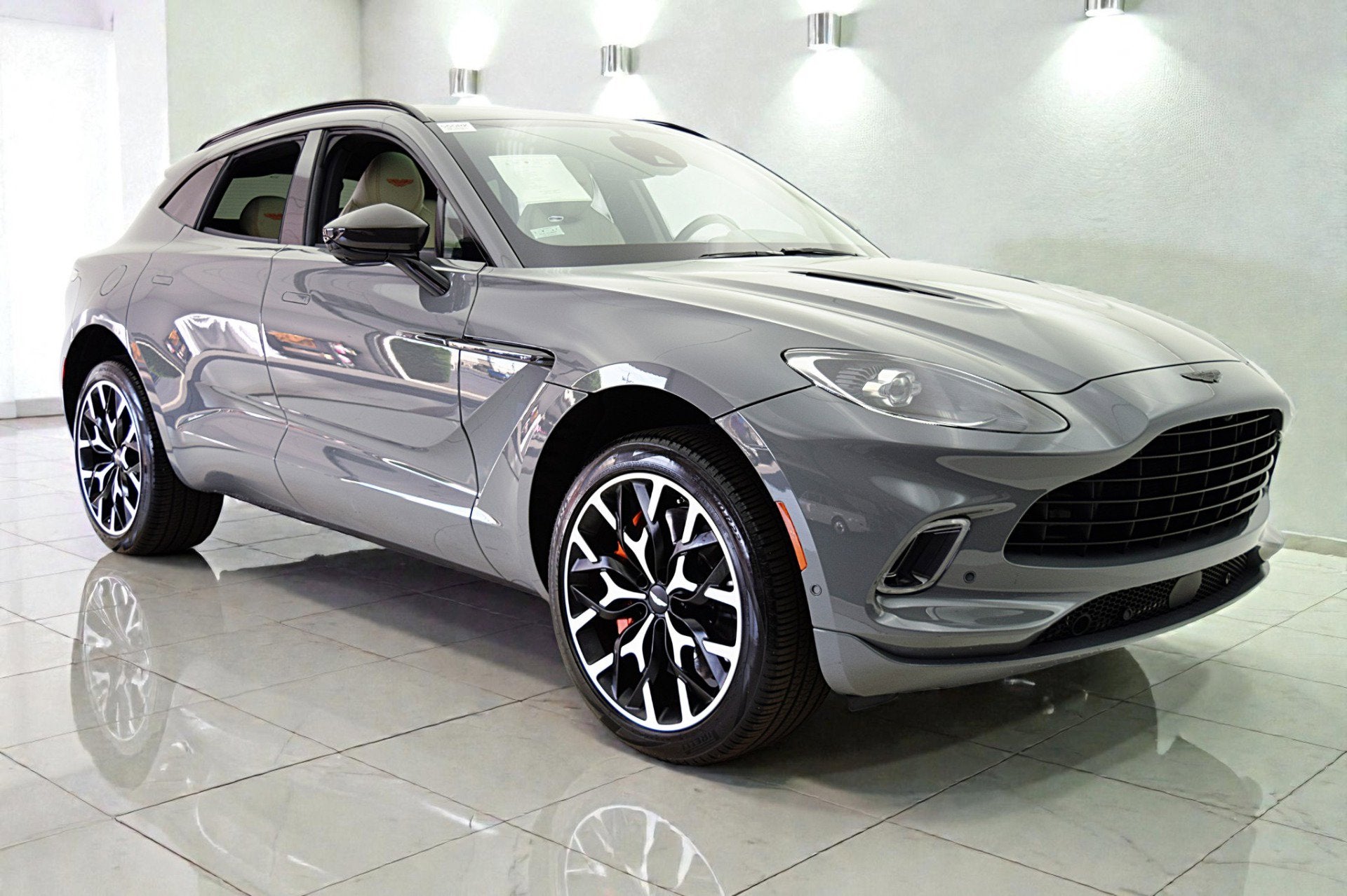 2022 Aston Martin DBX DBX