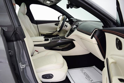 2022 Aston Martin DBX DBX