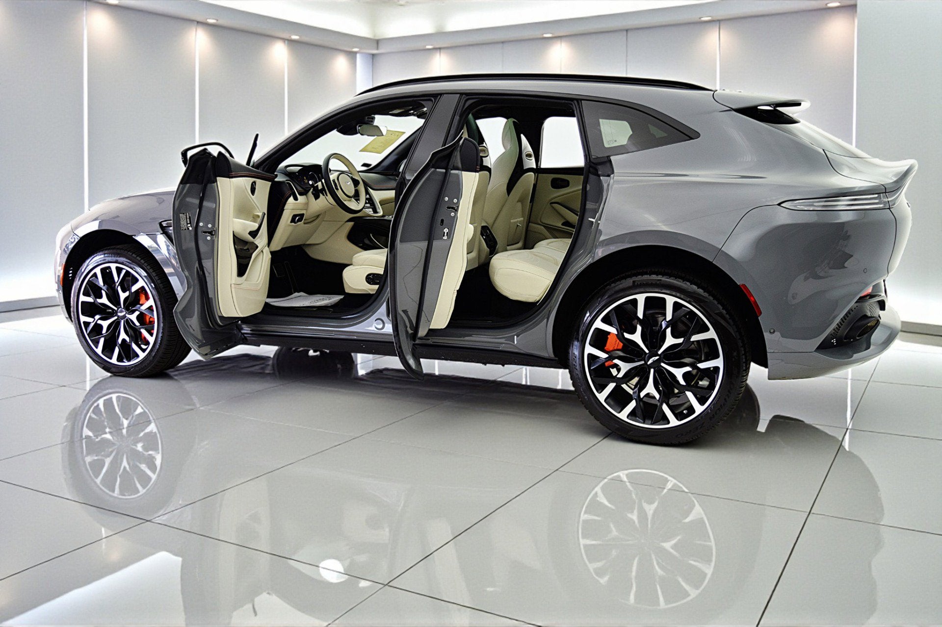 2022 Aston Martin DBX DBX