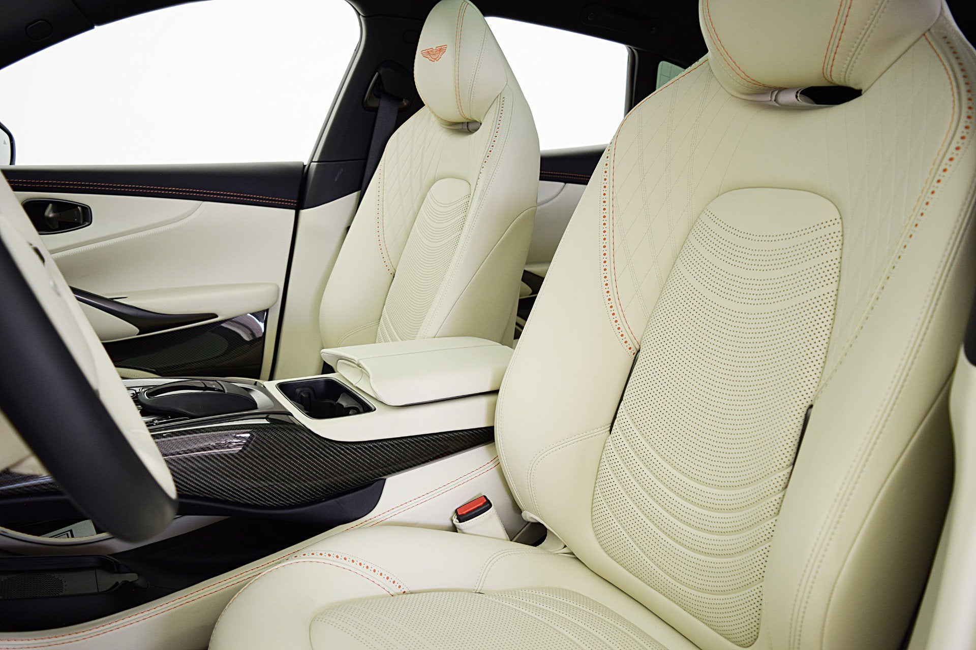 2022 Aston Martin DBX DBX