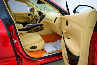 2023 Aston Martin DBX 707