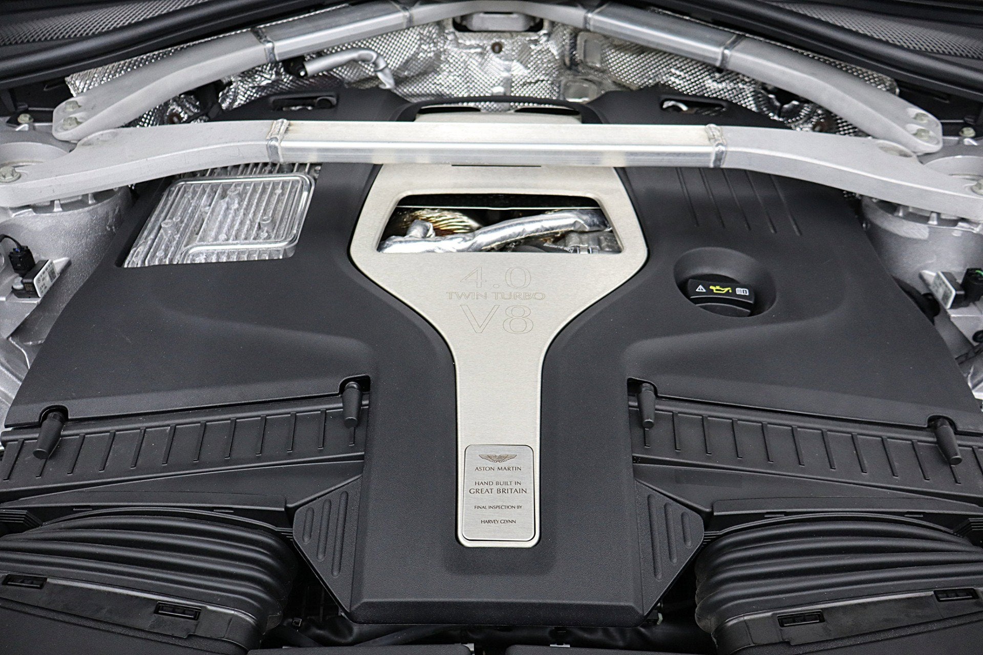 2023 Aston Martin DBX 707