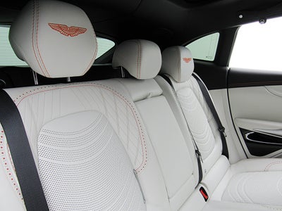 2023 Aston Martin DBX 707