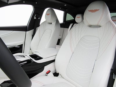 2023 Aston Martin DBX 707