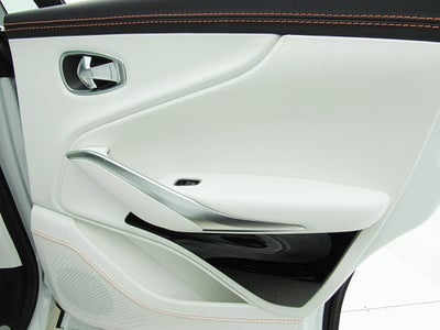 2023 Aston Martin DBX 707