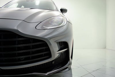 2023 Aston Martin DBX 707