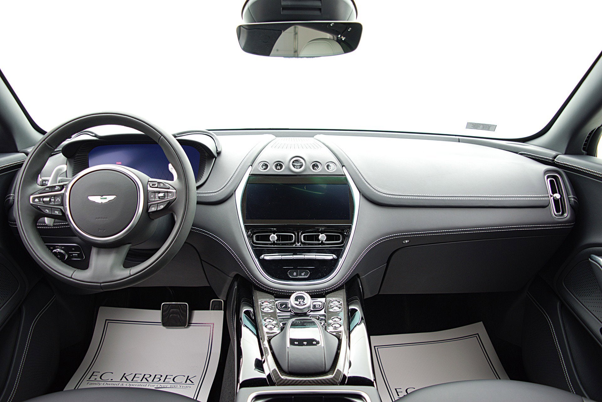 2023 Aston Martin DBX 707