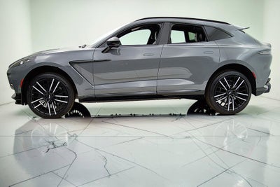 2023 Aston Martin DBX 707
